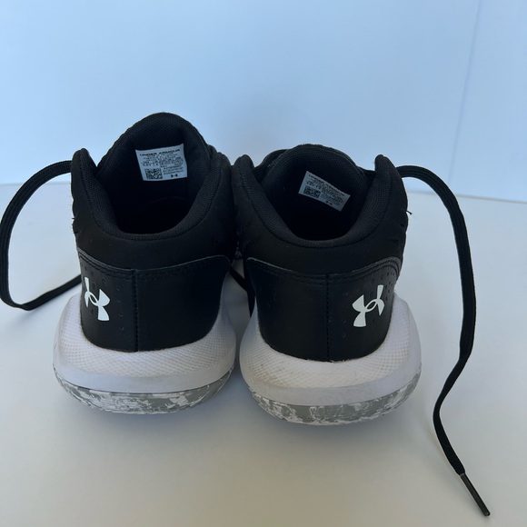 Kids' Under Armour Jet 21 Basketball Shoes, Size 4.5 - Picture 3 of 5